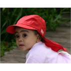 Petje UV factor 80 en 40 meisje en jongen Rood Pickapooh