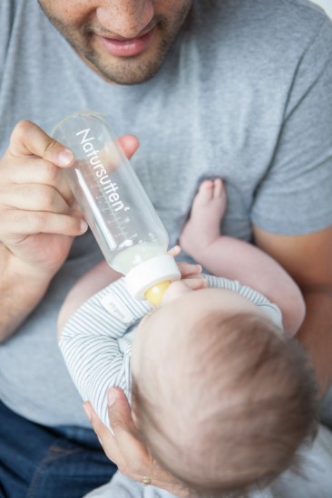 Glazen babyflessen zonder microplastics