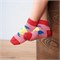 Lage kinder sokken in vrolijke kleuren van biokatoen